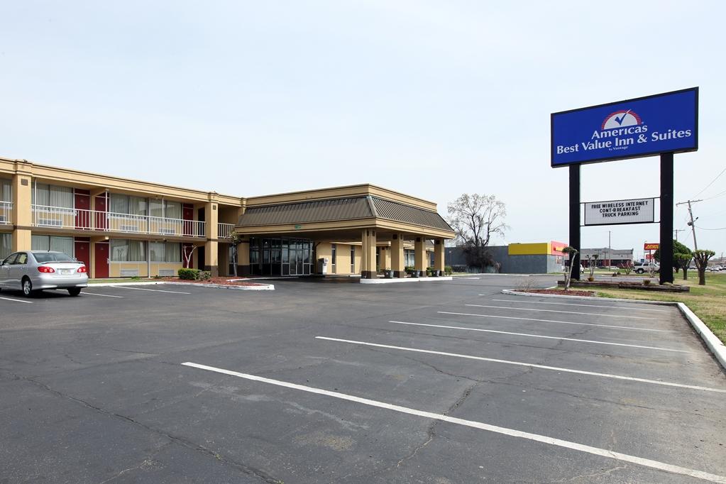 Americas Best Value Inn & Suites Грінвілл Екстер'єр фото
