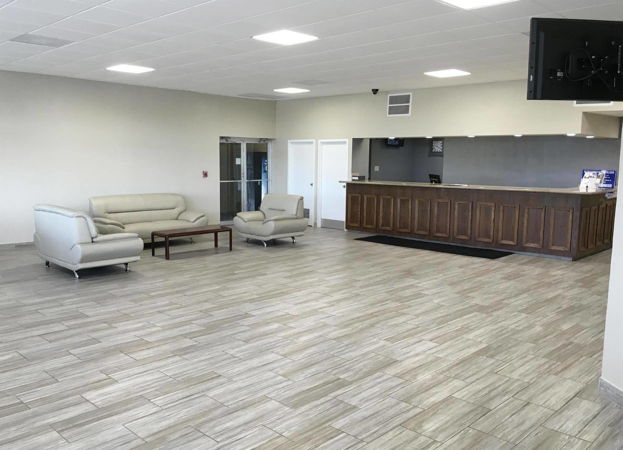 Americas Best Value Inn & Suites Грінвілл Екстер'єр фото
